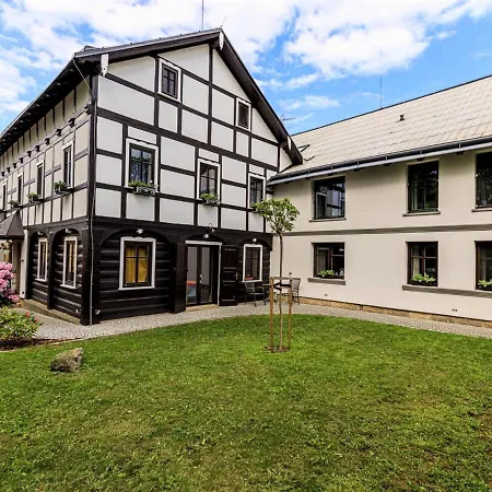 Arnoltice 3 By Interhome Apartamento Arnoltice u Decina
